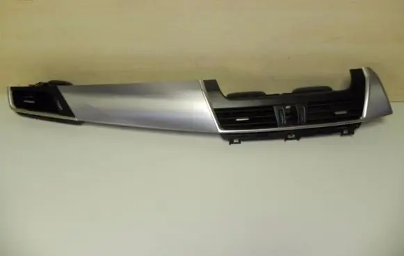 BMW 2 F45 Dash center air vent grill 8062463