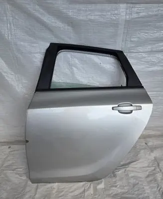 Opel Astra J Rear door 