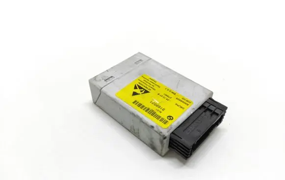 BMW 5 E60 E61 Central console control unit 9169521