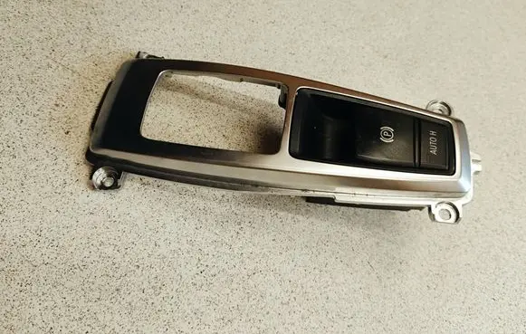 BMW X6 E71 Hand parking brake switch 9148508 032141102