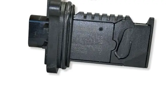 BMW 2 F46 Mass air flow meter 7602038