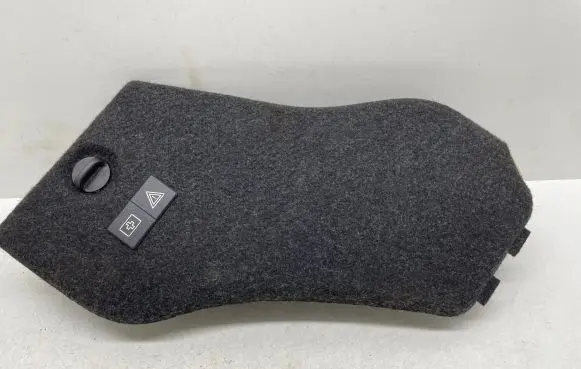 BMW 1 E81 E87 Glove box