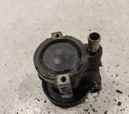 Renault Laguna I Power steering pump