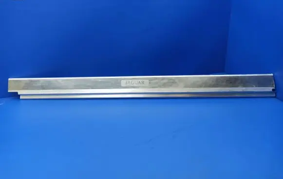 Jaguar XJS Front sill trim cover