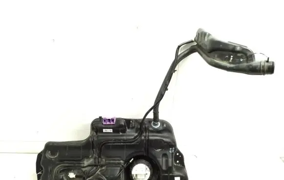 Citroen C4 X Fuel tank 