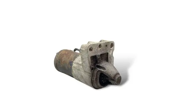 Peugeot 207 Starter motor M000T22471 9663528880