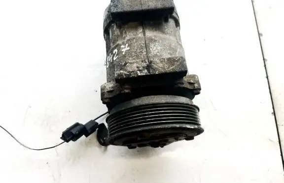 Mitsubishi Space Star Air conditioning (A/C) compressor (pump) 3675711334 8200040681