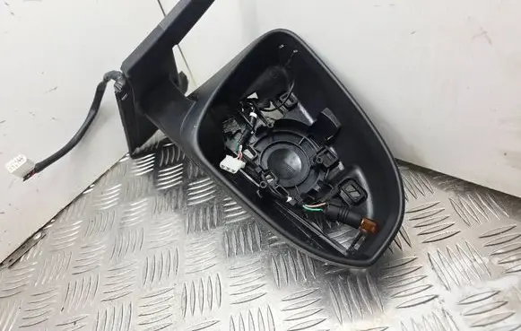 Toyota Yaris Front door electric wing mirror 8001201 6401002 879100DB50