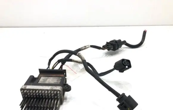 Audi A4 S4 B8 8K Fan control module 8K0959501C