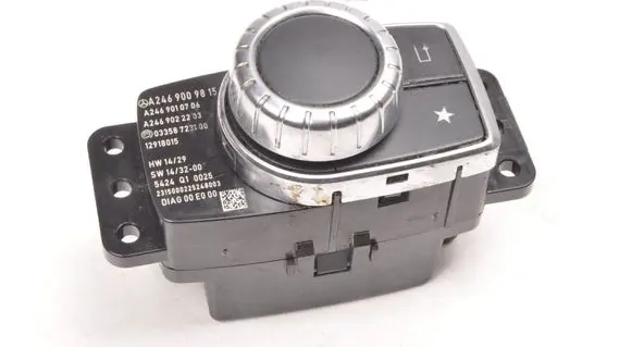 Mercedes-Benz A W176 Central console control unit A2469009815