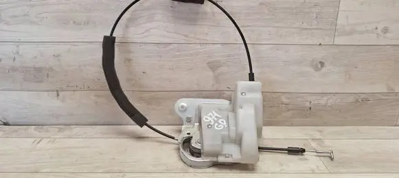 Mazda 5 Sliding door lock