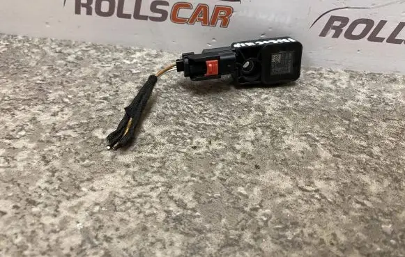 Opel Insignia A Airbag deployment crash/impact sensor 13502341 R1330800891
