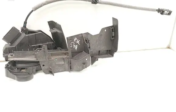 Ford Focus Front door lock BM5AA21813AE BM51A219A65EJ