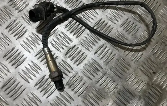 Volkswagen Caddy Lambda probe sensor 03g906262a 0281004042
