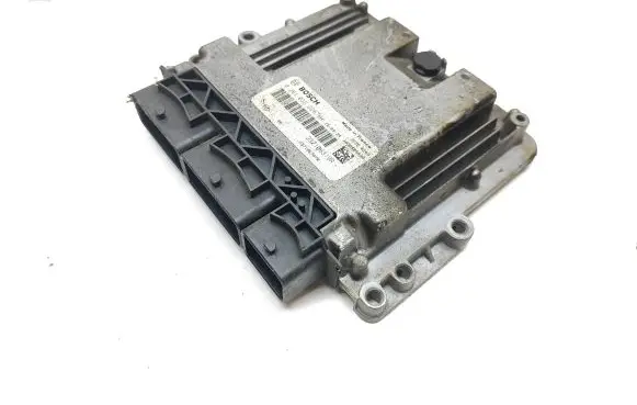 Renault Kadjar Engine control unit/module 237106319R 237106707R 0281032226