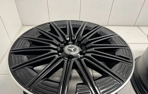 Mercedes-Benz EQB R20 alloy rim felga