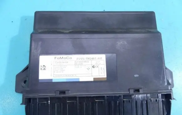 Ford Kuga II Central body control module AV6N-19G481-AM IMPRK1316033