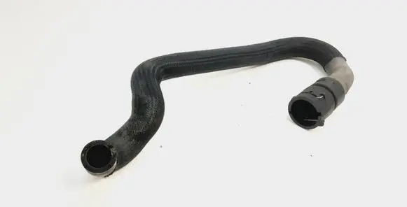 Volvo XC60 Engine coolant pipe/hose 30757462