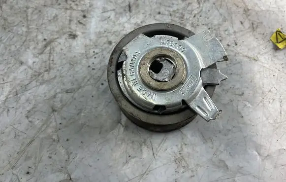 Audi A3 S3 8P Generator/alternator belt tensioner 979669