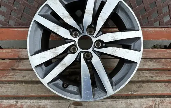 Peugeot 308 R16 alloy rim 