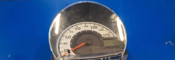 Toyota Aygo AB10 Speedometer (instrument cluster)