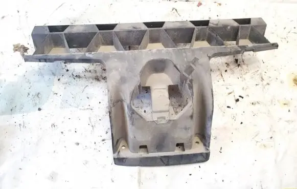 Renault Megane II Front bumper mounting bracket 8200113652
