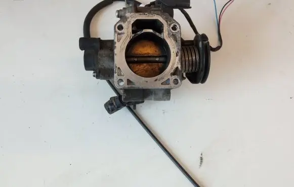 KIA Ceed Throttle valve 351002B000