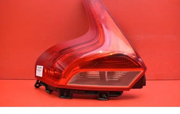 Volvo V40 Rear/tail lights 31283339