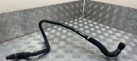 Mercedes-Benz E W212 Engine coolant pipe/hose