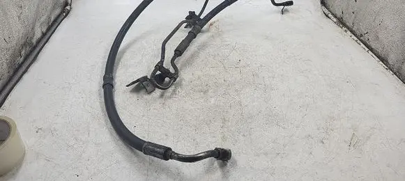 Mazda 3 I Power steering hose/pipe/line