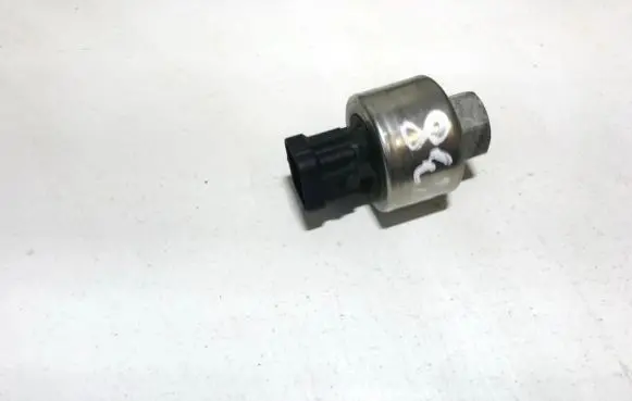 Alfa Romeo 156 Air conditioning (A/C) pressure sensor b837283001