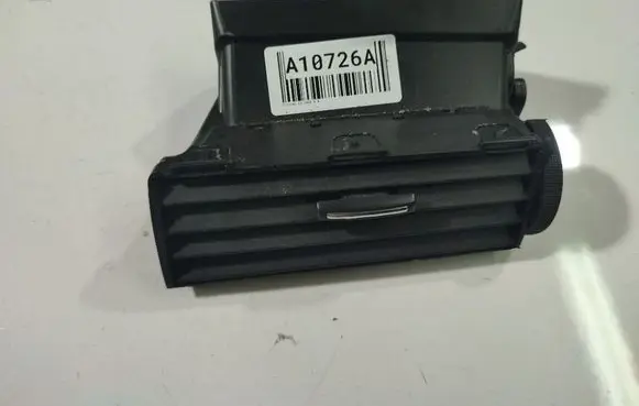 Citroen C5 Dash center air vent grill 