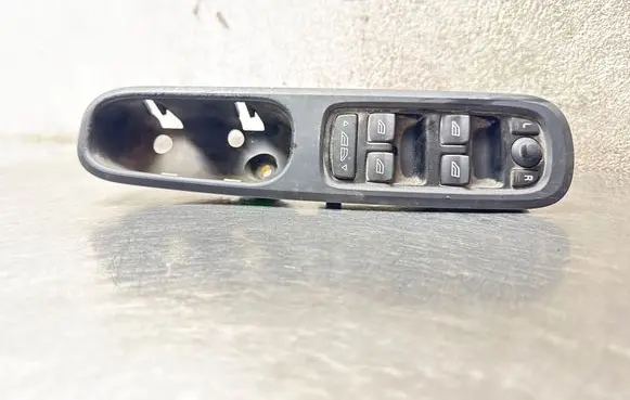 Volvo C70 Electric window control switch 03451110 30773431 946562