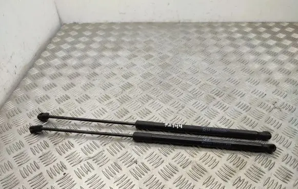 Hyundai Tucson TL Tailgate/trunk strut/damper 81780D7000 81770D7000