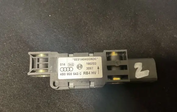 Audi A4 S4 B7 8E 8H Airbag deployment crash/impact sensor 0231A040GNDC 4B0959643C 190203