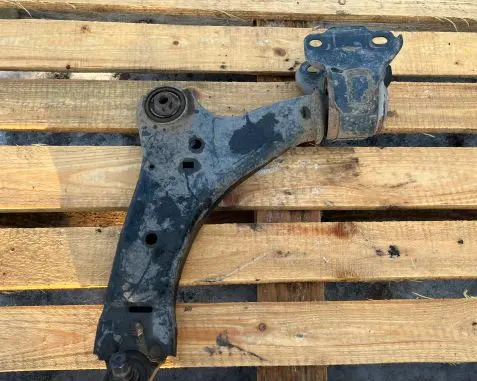 Volvo XC60 Front lower control arm/wishbone