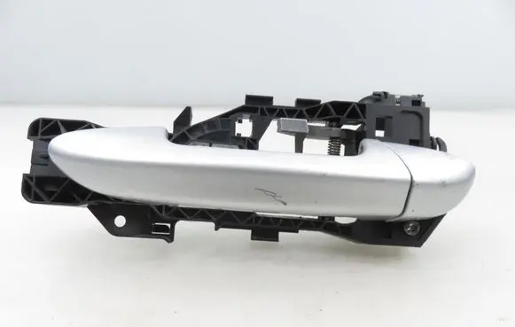 Volkswagen PASSAT B6 Front door exterior handle 