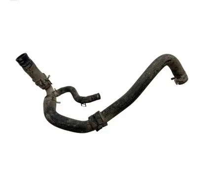 Coolant pipe/hose