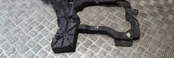 Volvo S90, V90 Rear bumper mounting bracket 31425065