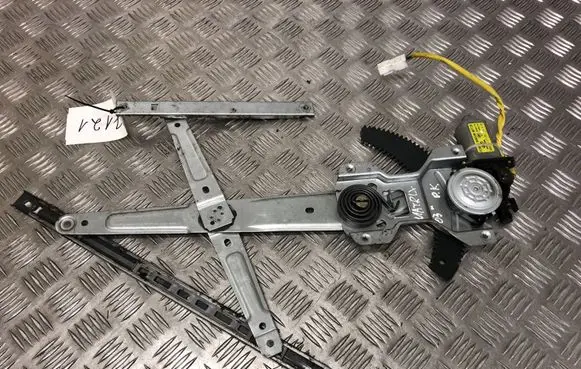 Hyundai Matrix Front door window regulator with motor