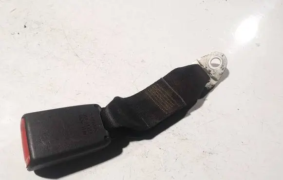 Suzuki Swift I Front seatbelt buckle BB480