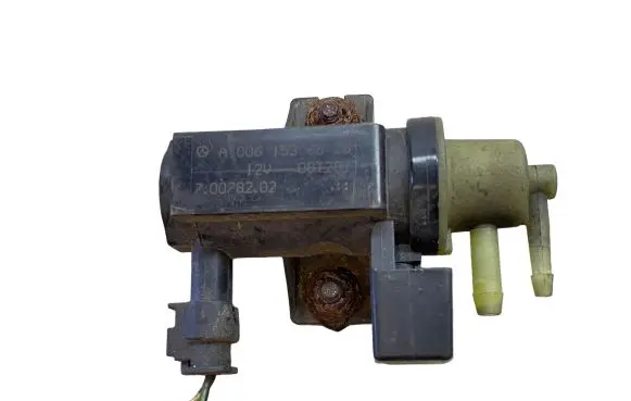 Mercedes-Benz A W169 Vacuum valve A0061536628 08T281 70078202