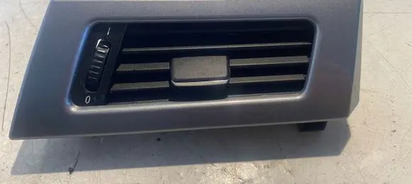 BMW 5 E60 E61 Dashboard side air vent grill/cover trim 6949303