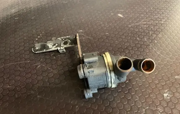 Electric auxiliary coolant/water pump
