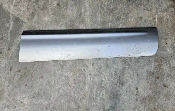 Subaru Forester SG Side skirt front trim 