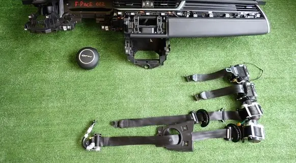 Jaguar F-Pace Dashboard