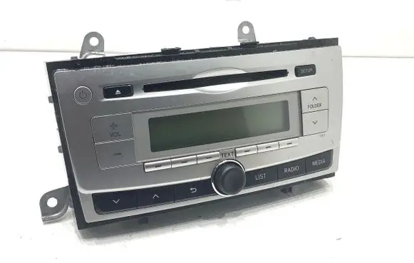 Toyota Avensis T270 Radio/CD/DVD/GPS head unit 86120-05210