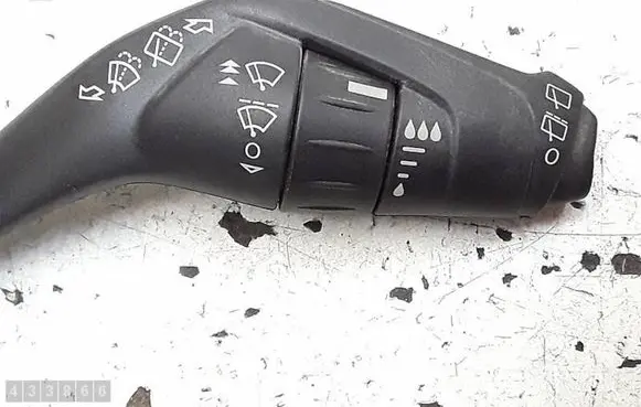 Ford Focus Wiper control stalk F1FT17A553BA