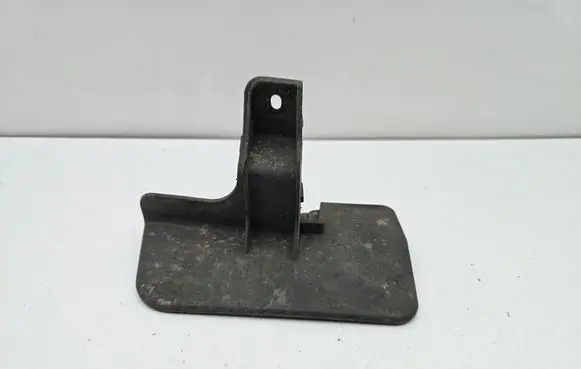Toyota RAV 4 (XA40) Rear mudguard 6563142030 42030