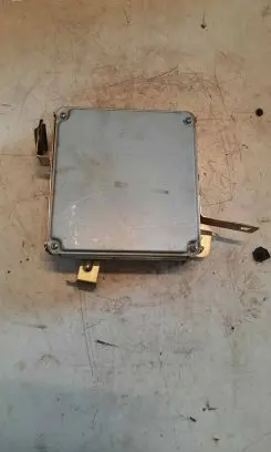 Nissan Primera Engine control unit/module 23710AU606 2758001602